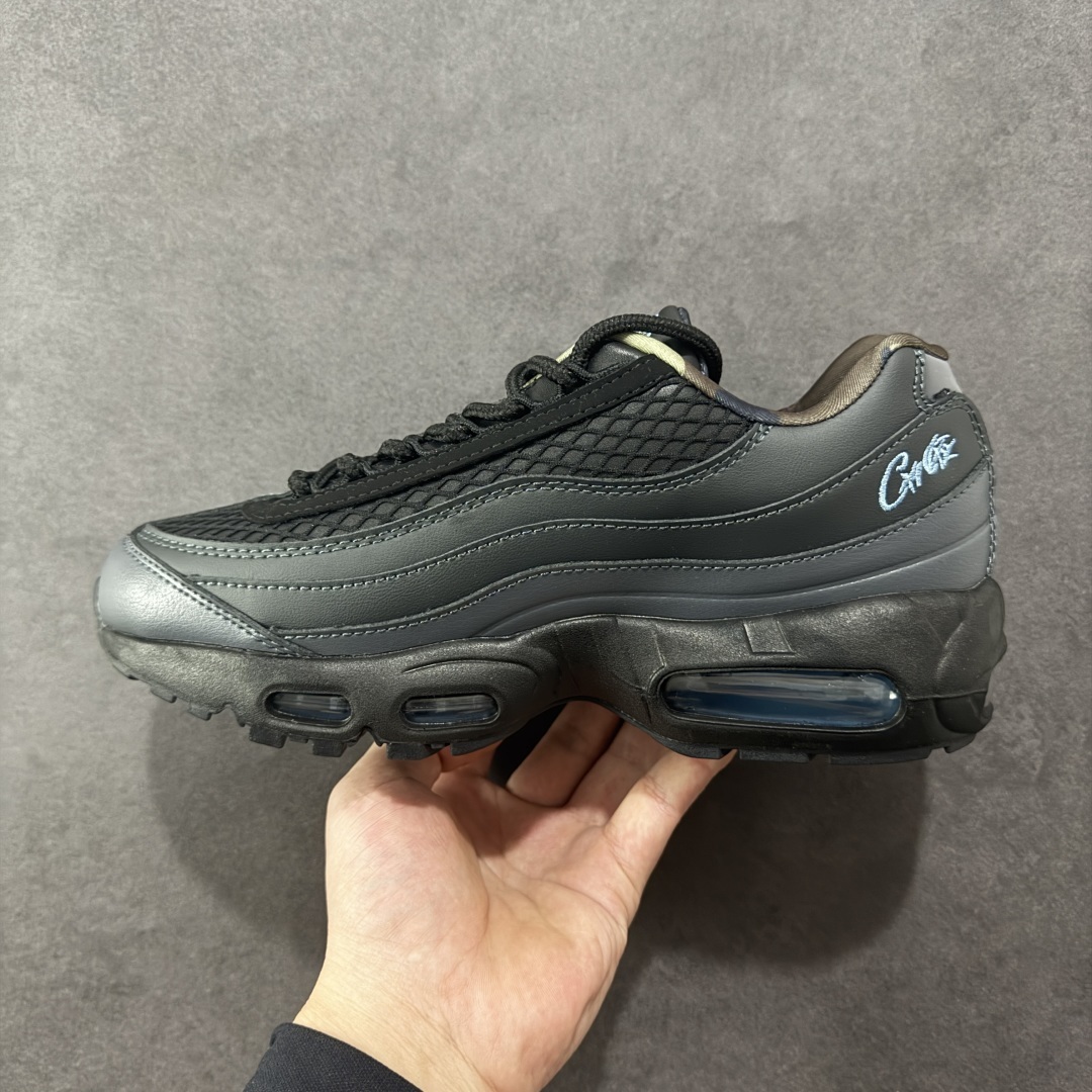 Nike Sneakers SH528009