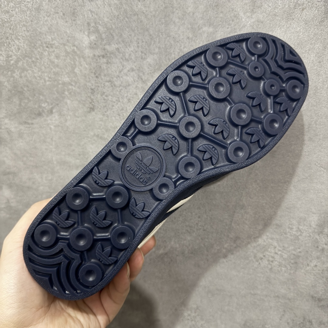 Adidas Sneakers SH528158