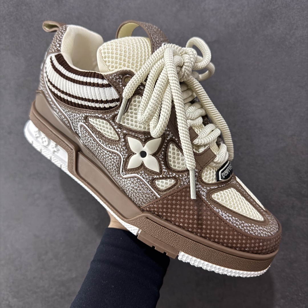 Louis Vuitton Sneakers SH528095