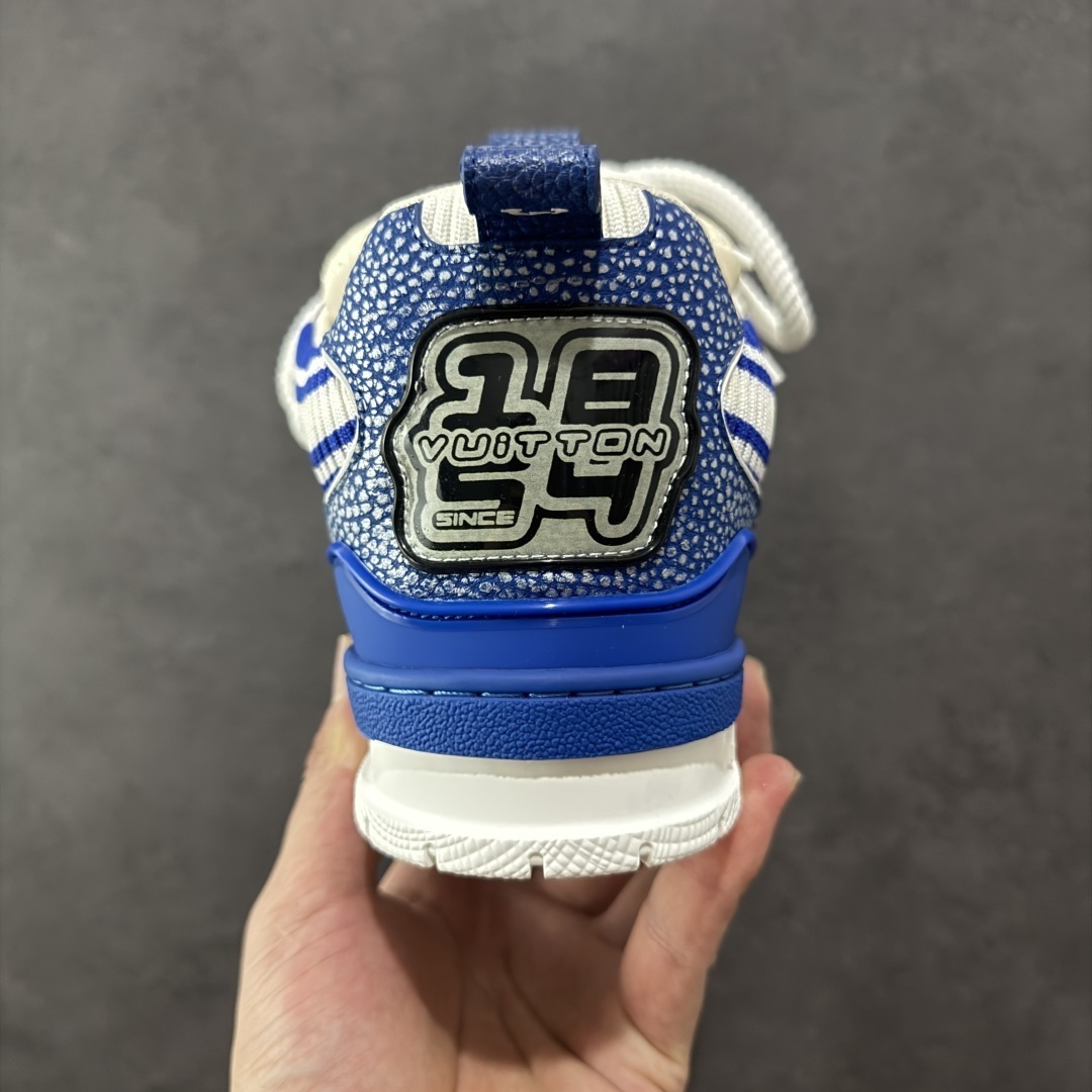 Louis Vuitton Sneakers SH528096