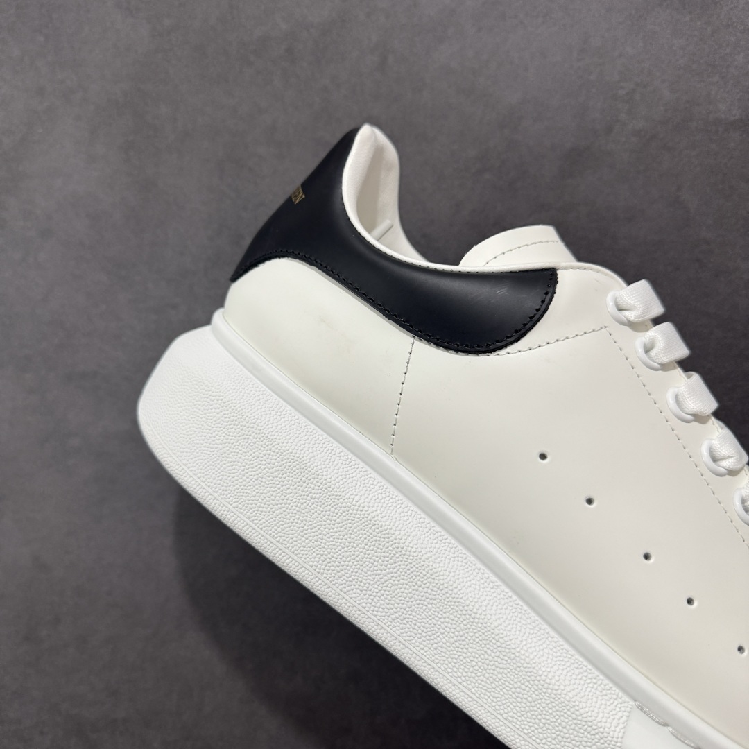McQueen Sneakers SH528137