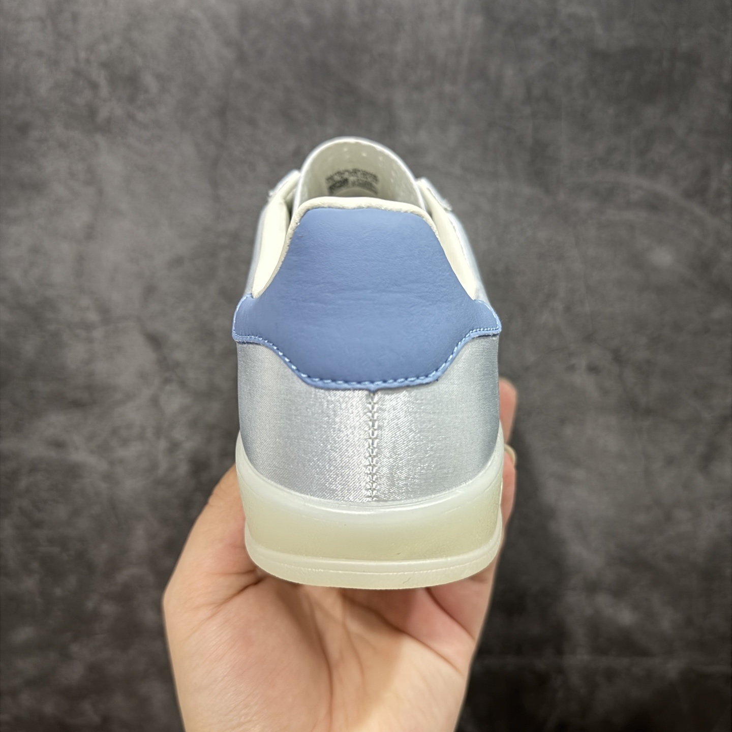 Adidas Sneakers SH528174