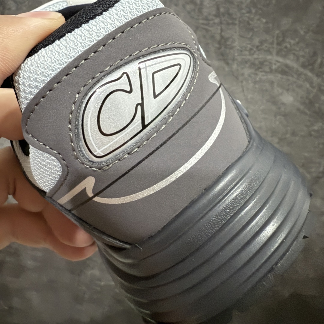 Dior Sneakers SH528090