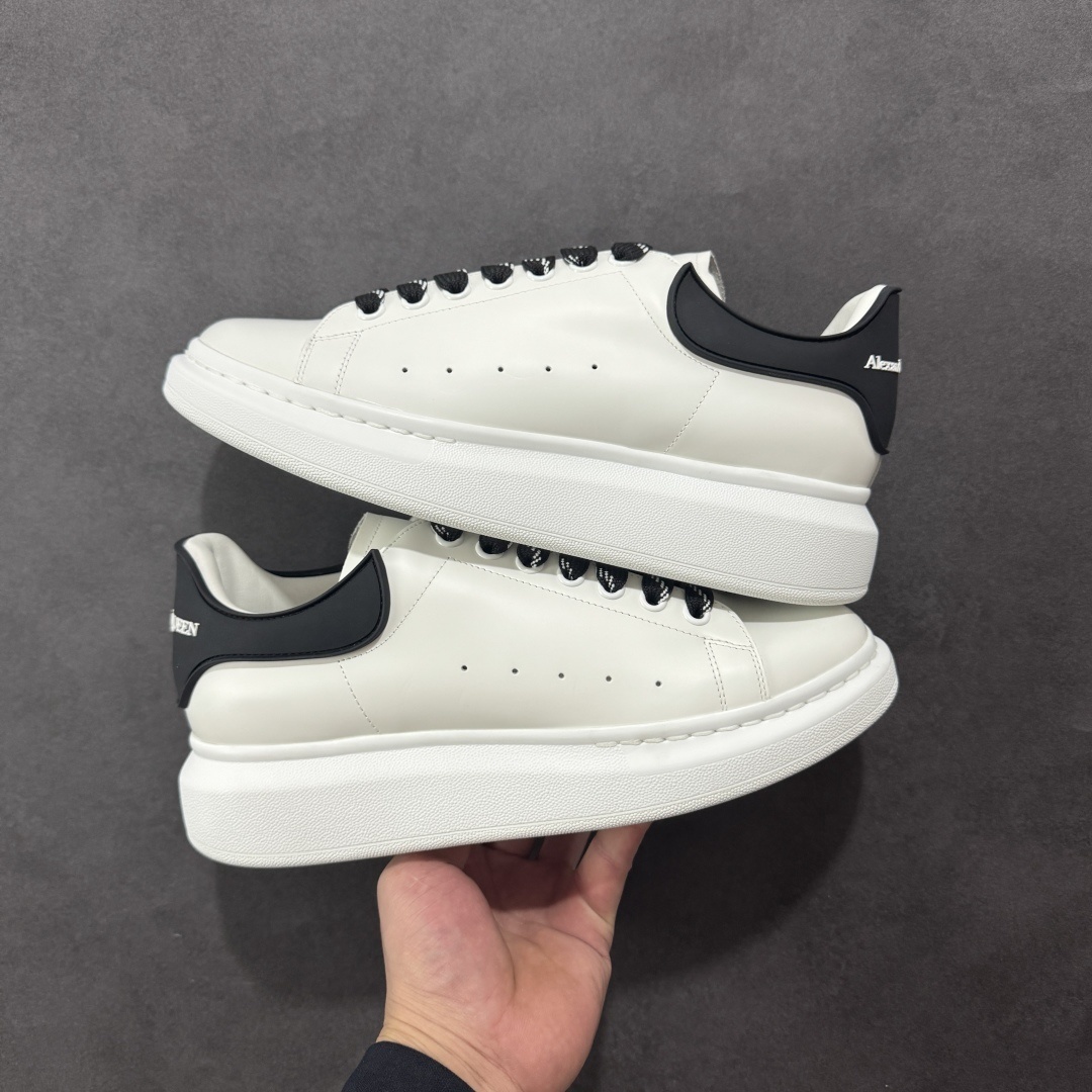 McQueen Sneakers SH528145