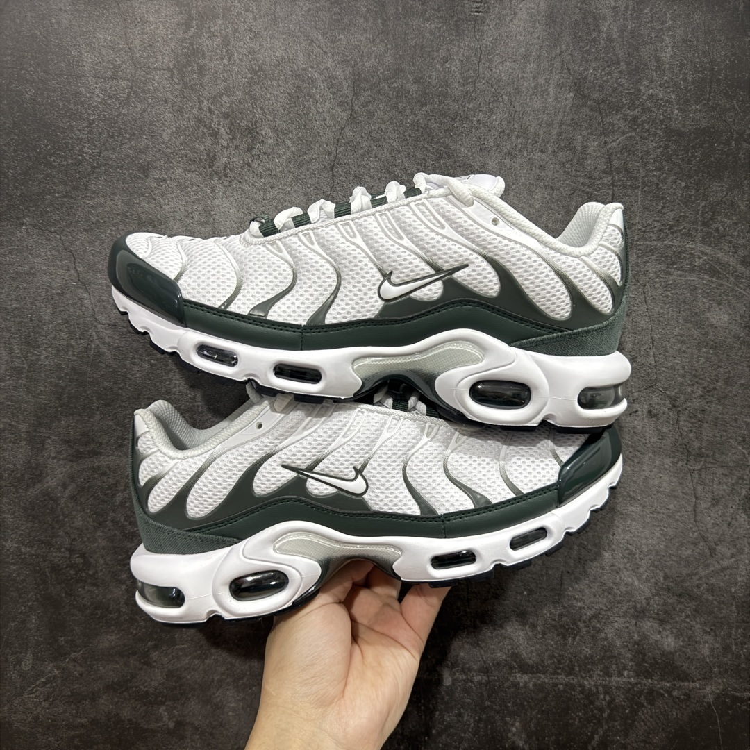 Nike Sneakers SH528121