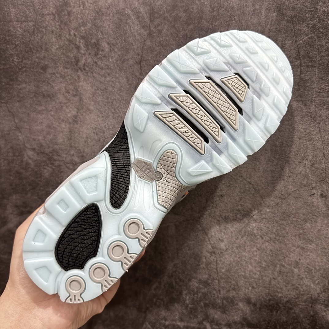 Nike Sneakers SH528129