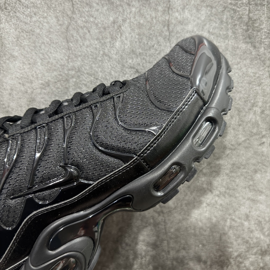 Nike Sneakers SH528125
