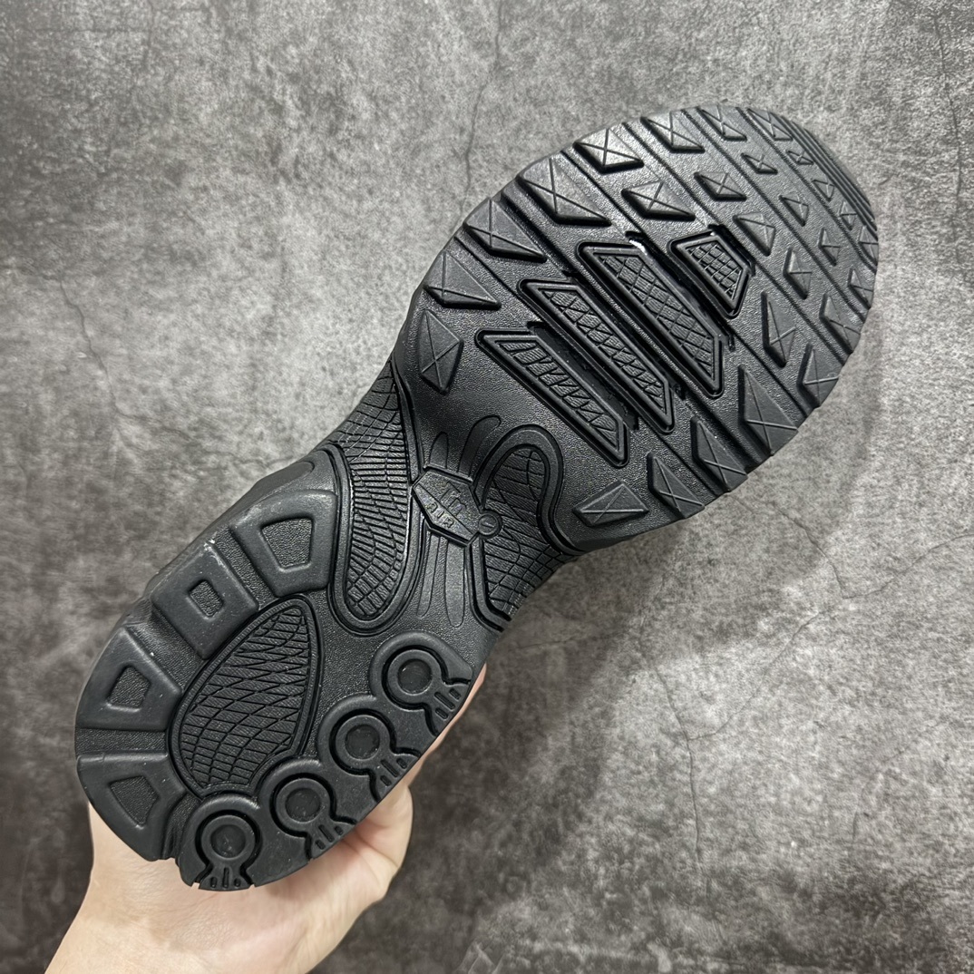 Nike Sneakers SH528131