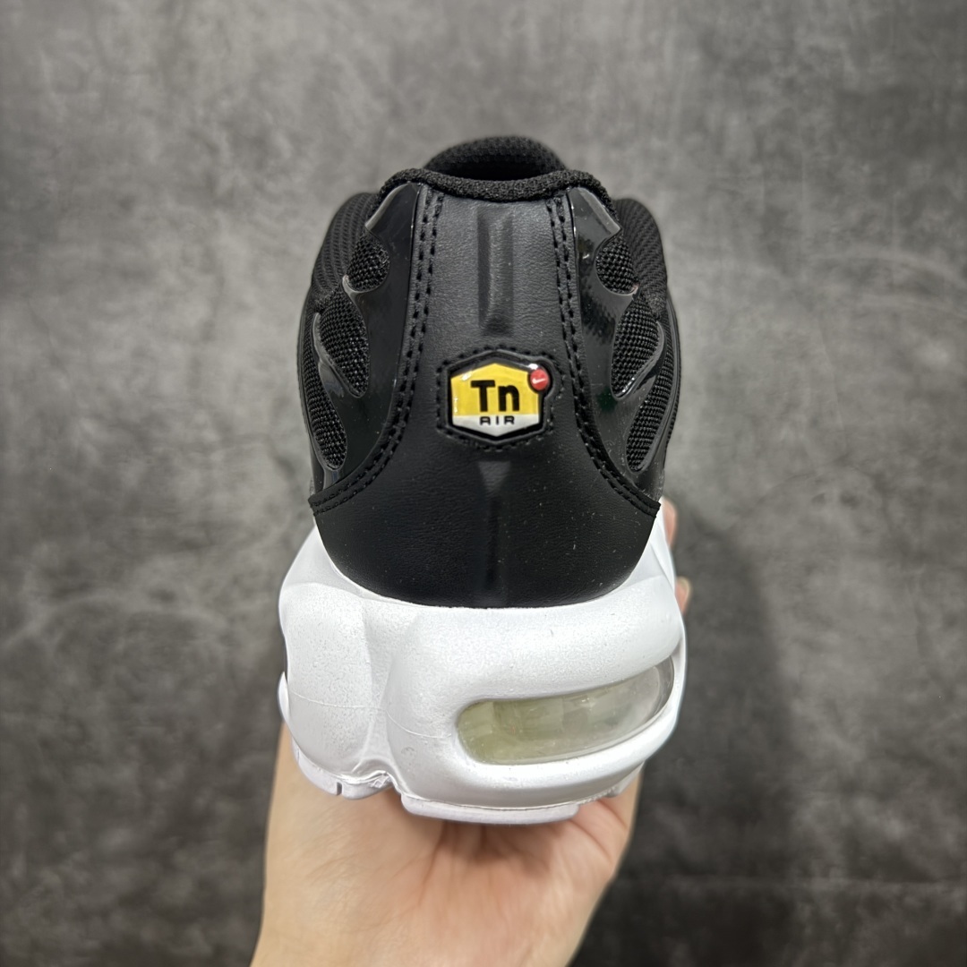 Nike Sneakers SH528122