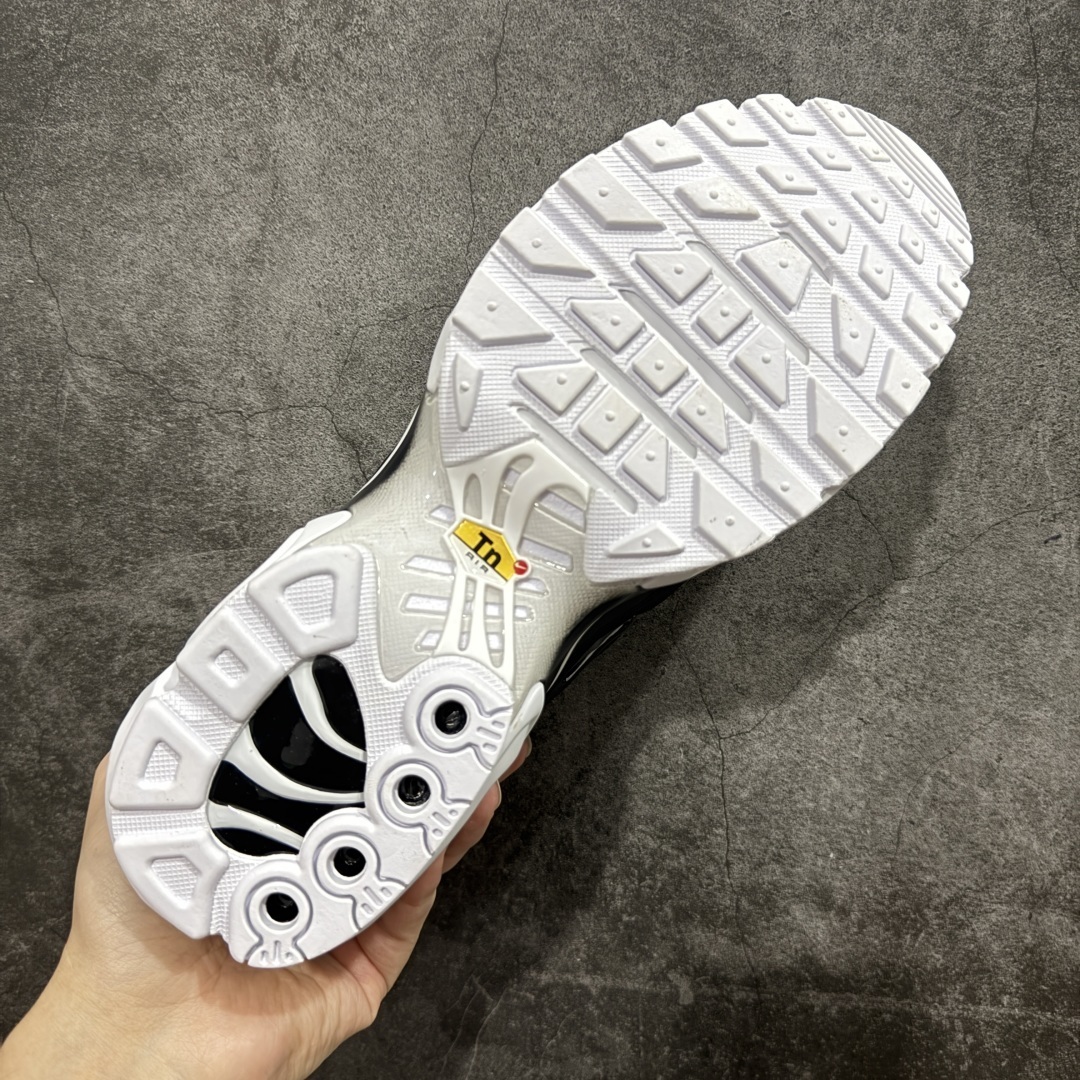 Nike Sneakers SH528122