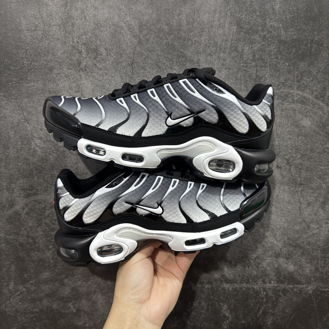Nike Sneakers SH528126