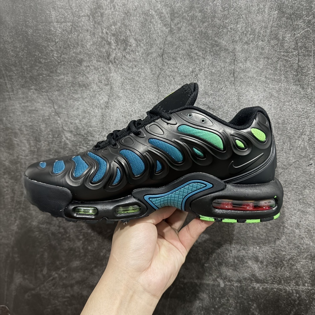 Nike Sneakers SH528127