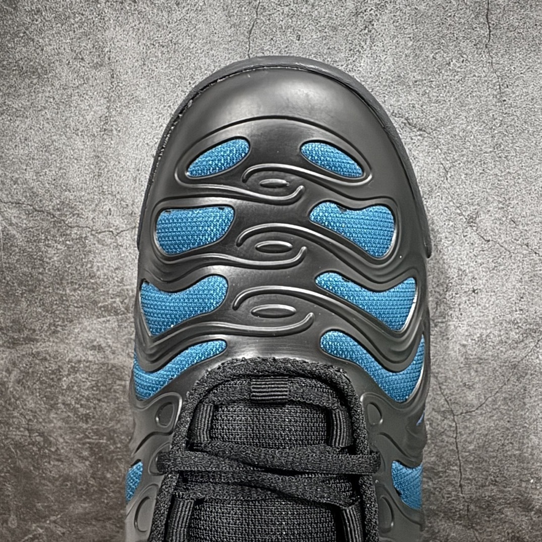 Nike Sneakers SH528127