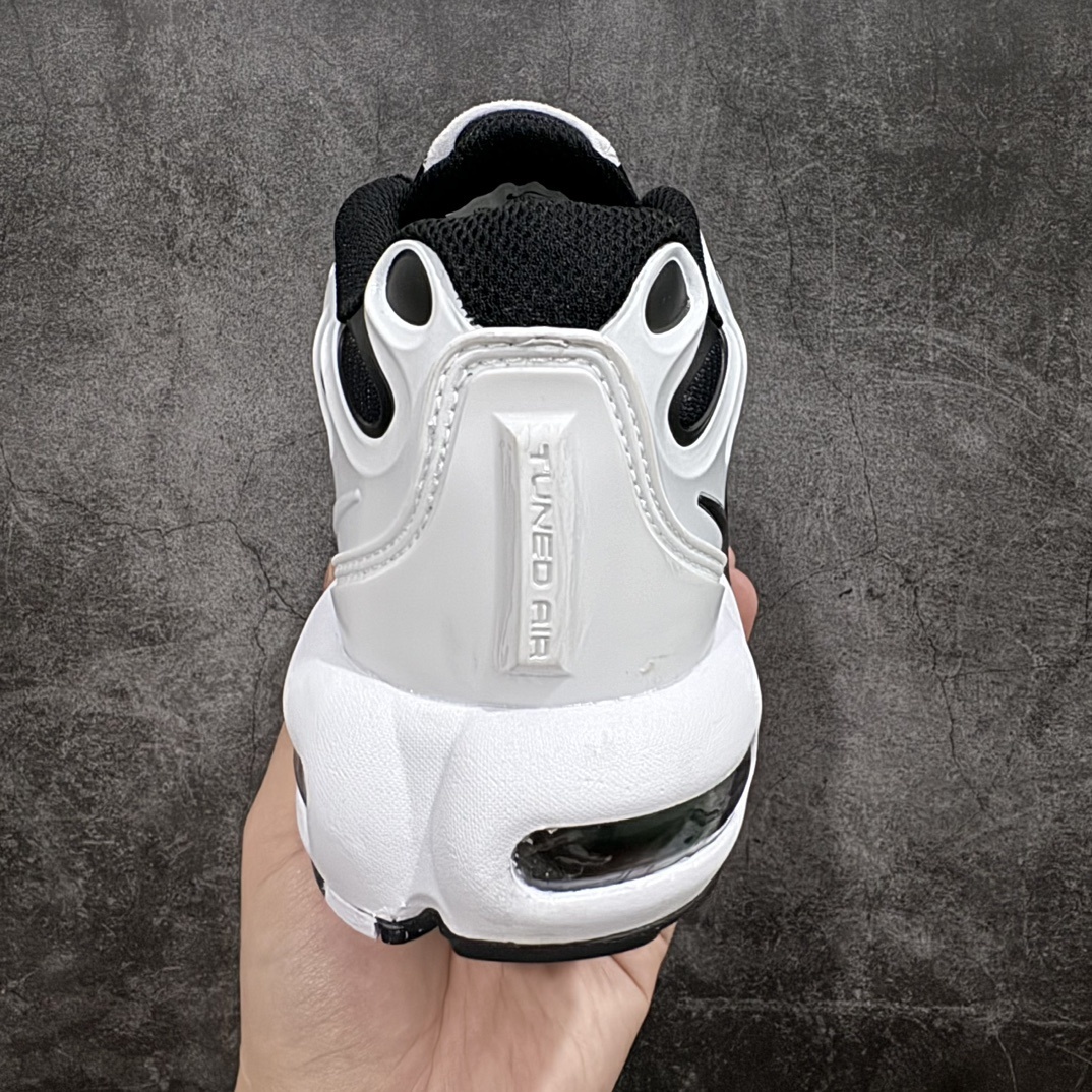 Nike Sneakers SH528128