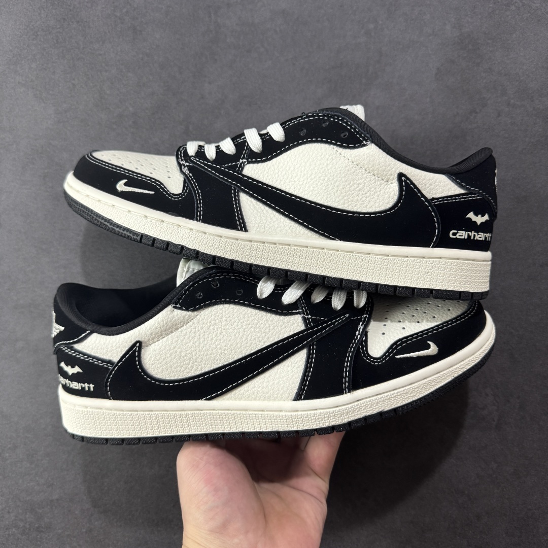 Jordan Sneakers SH528240