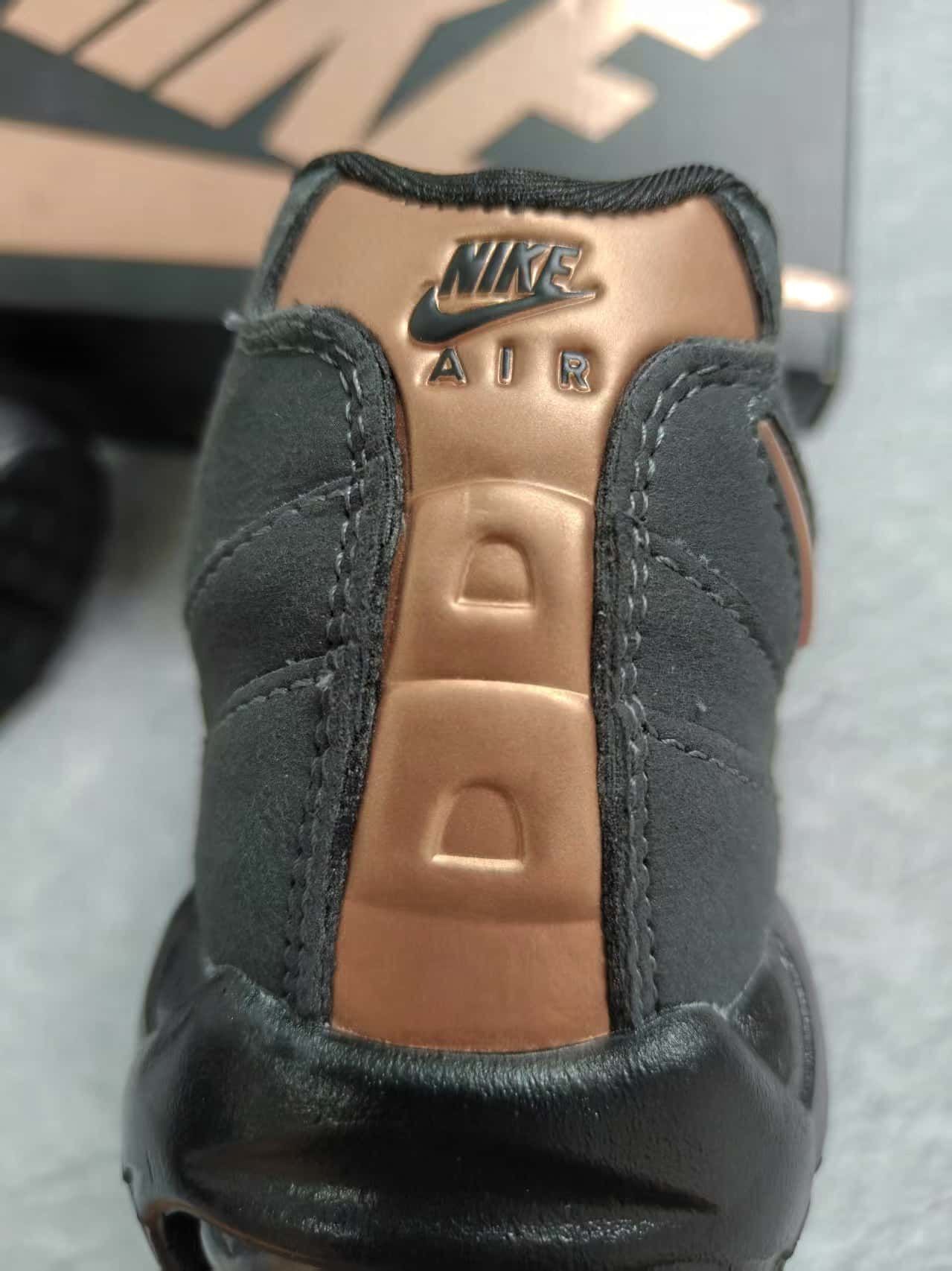 Nike Sneakers 528528
