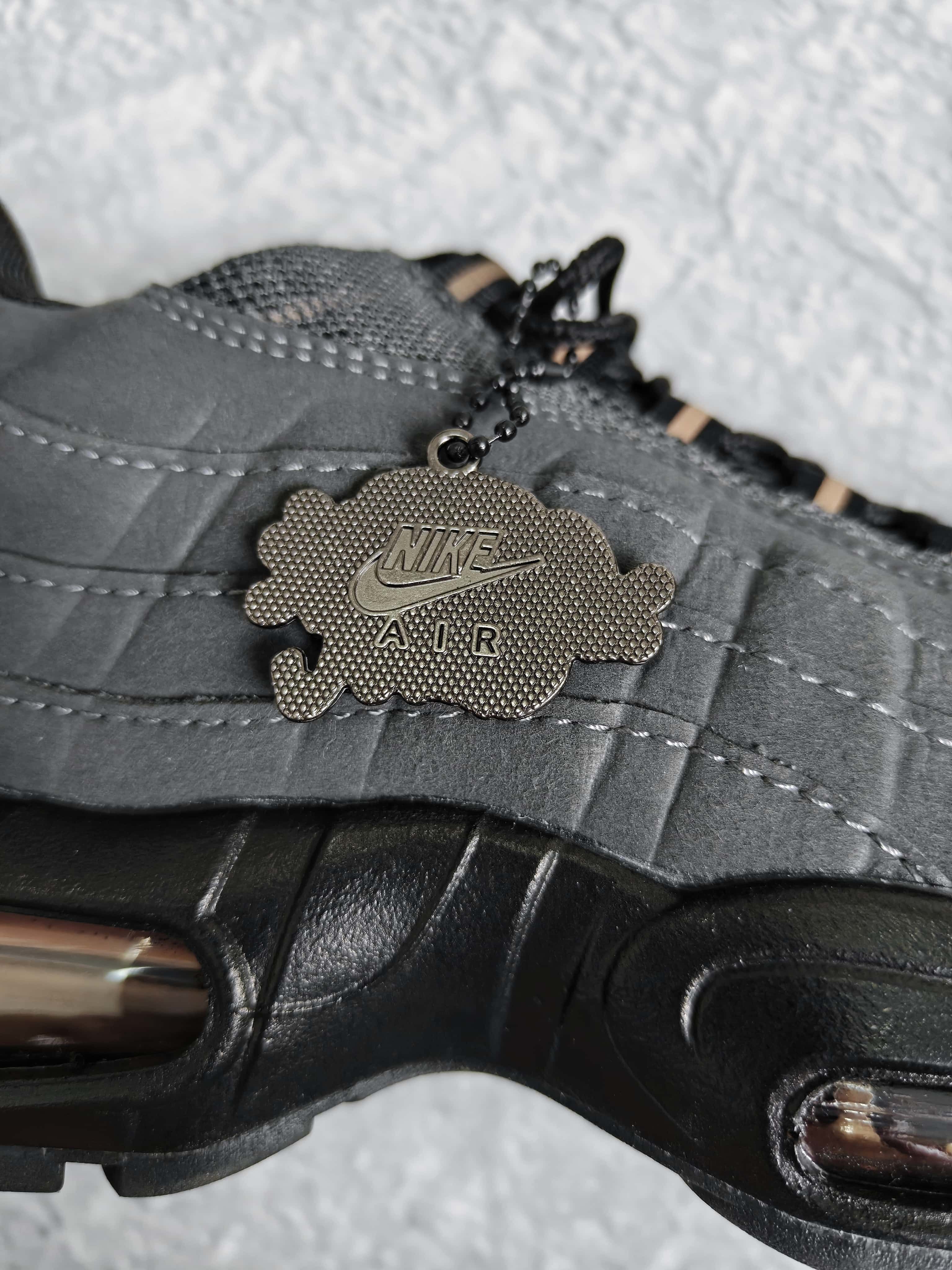 Nike Sneakers 528528
