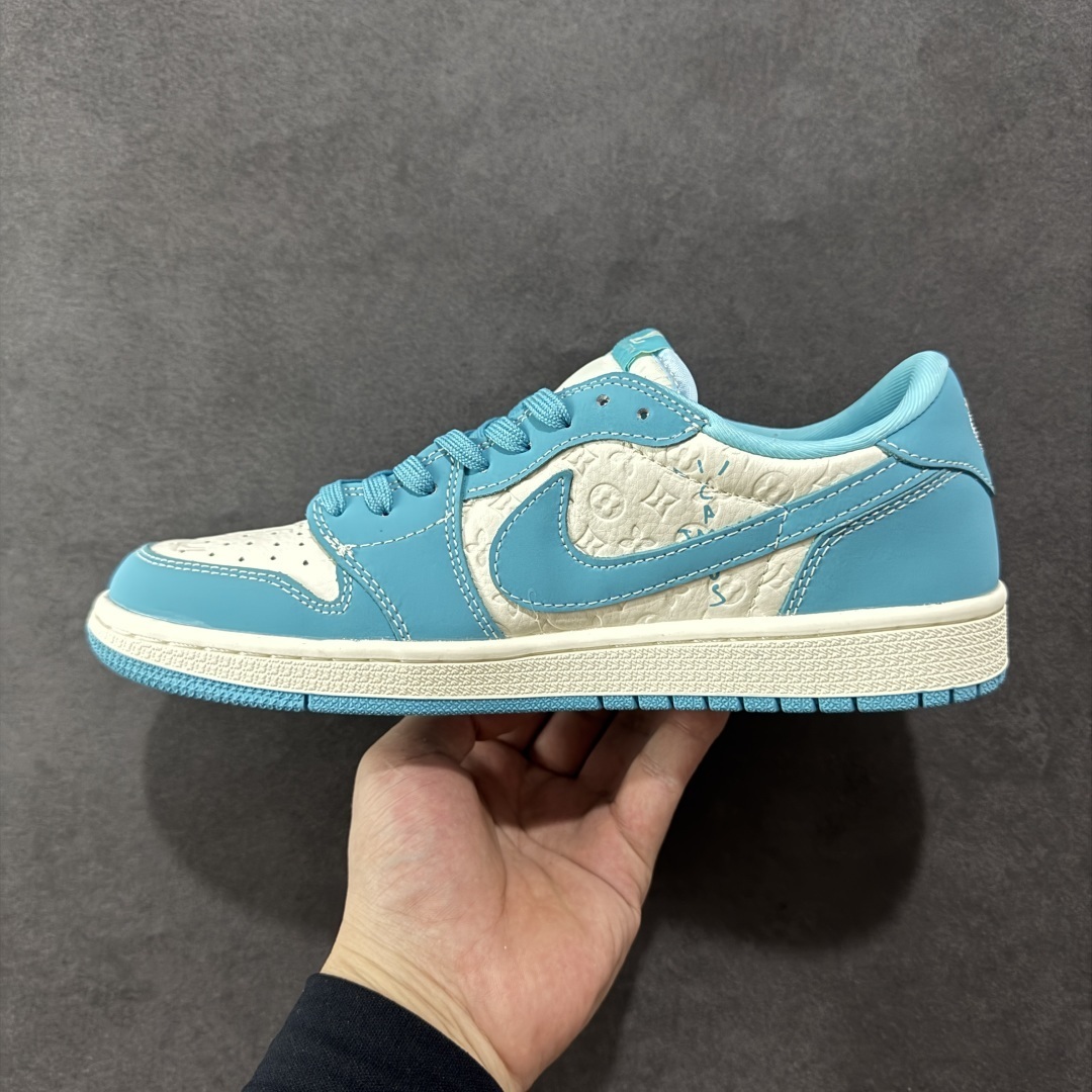 Jordan Sneakers SH528242