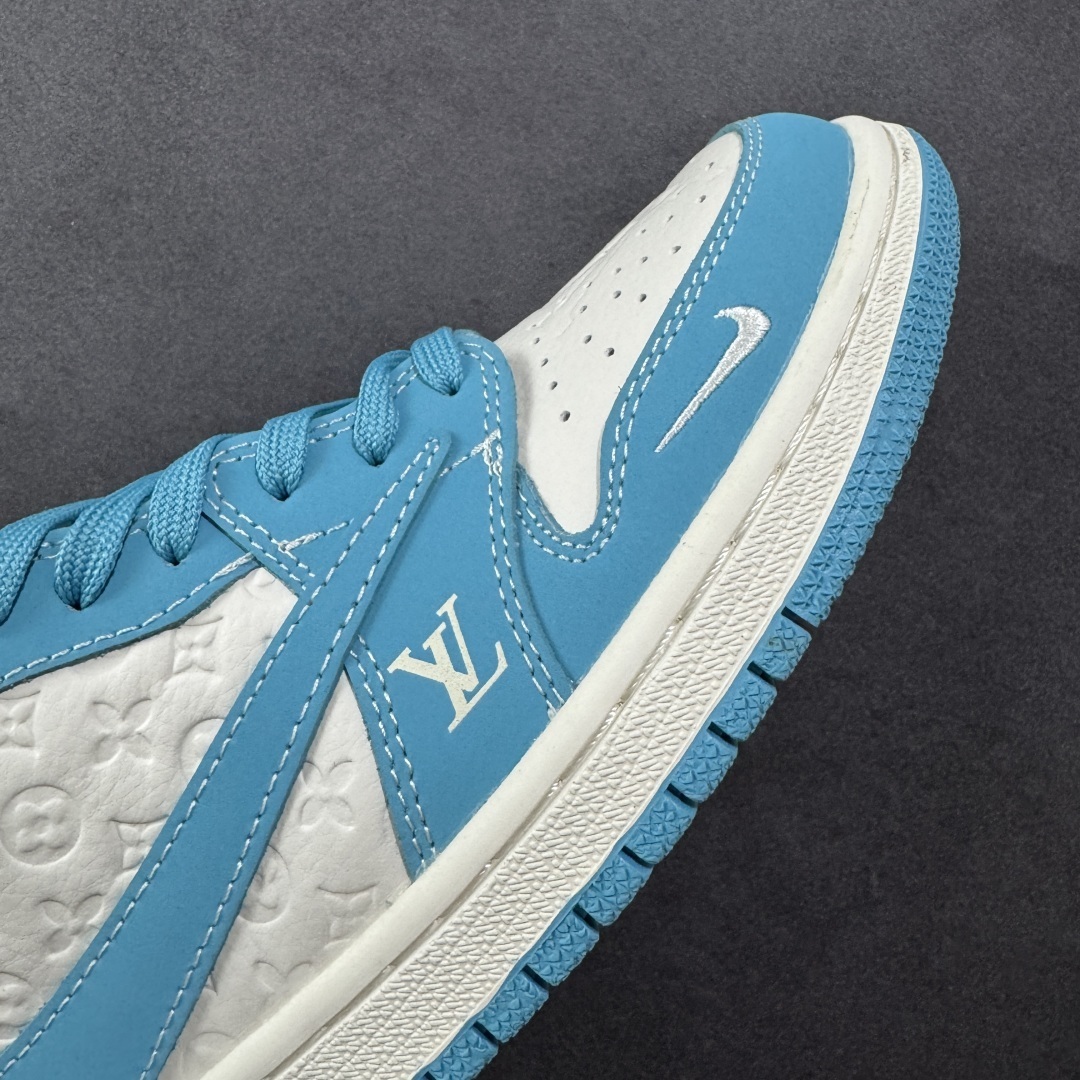 Jordan Sneakers SH528242