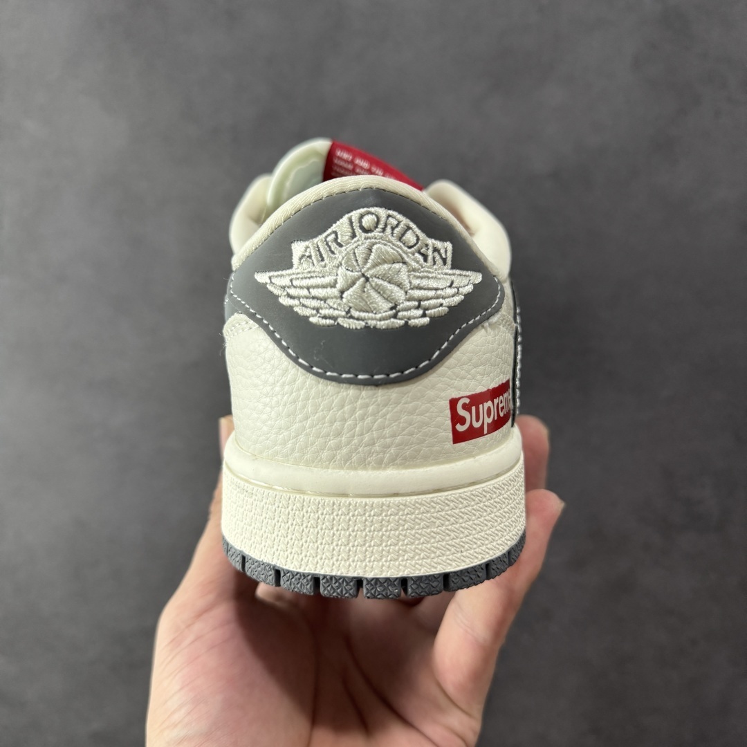 Jordan Sneakers SH528241