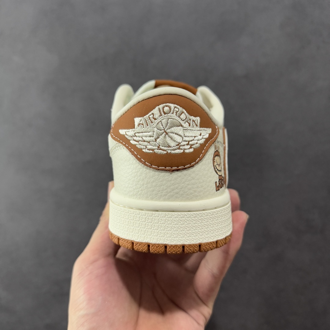 Jordan Sneakers SH528243