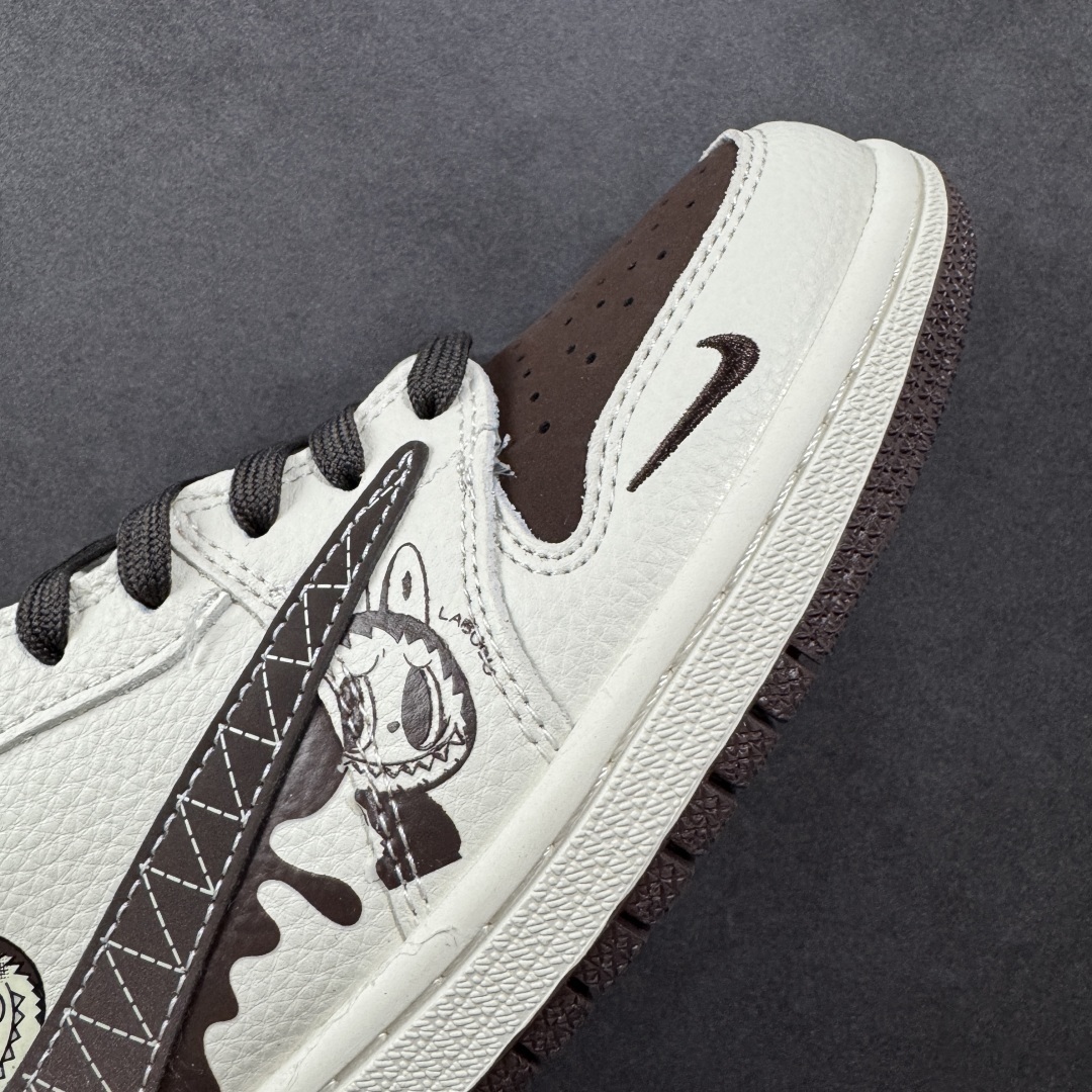 Jordan Sneakers SH528244