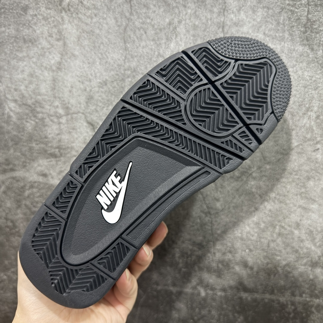Jordan Sneakers SH528182