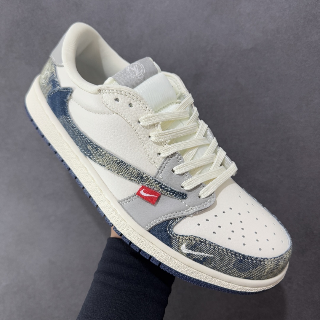 Jordan Sneakers SH528228