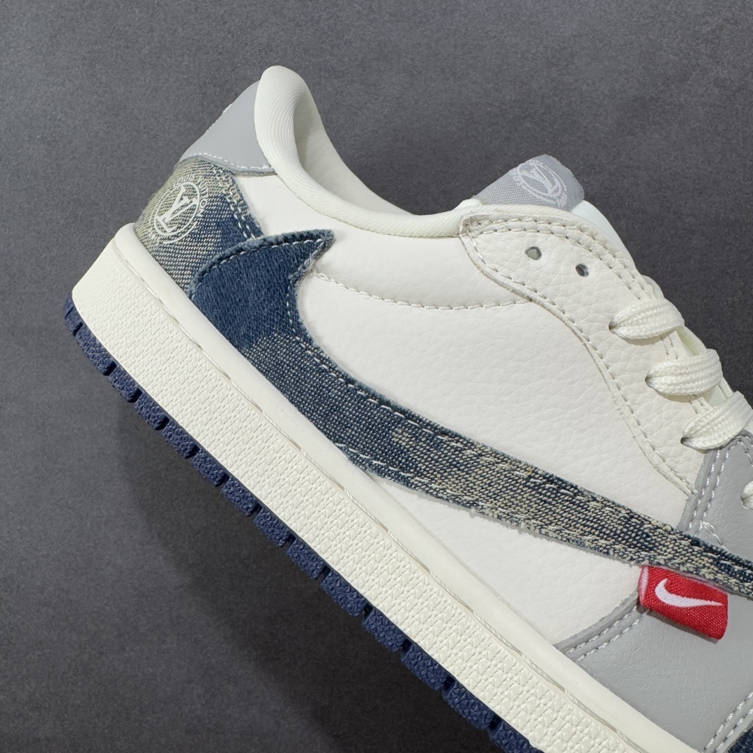 Jordan Sneakers SH528228