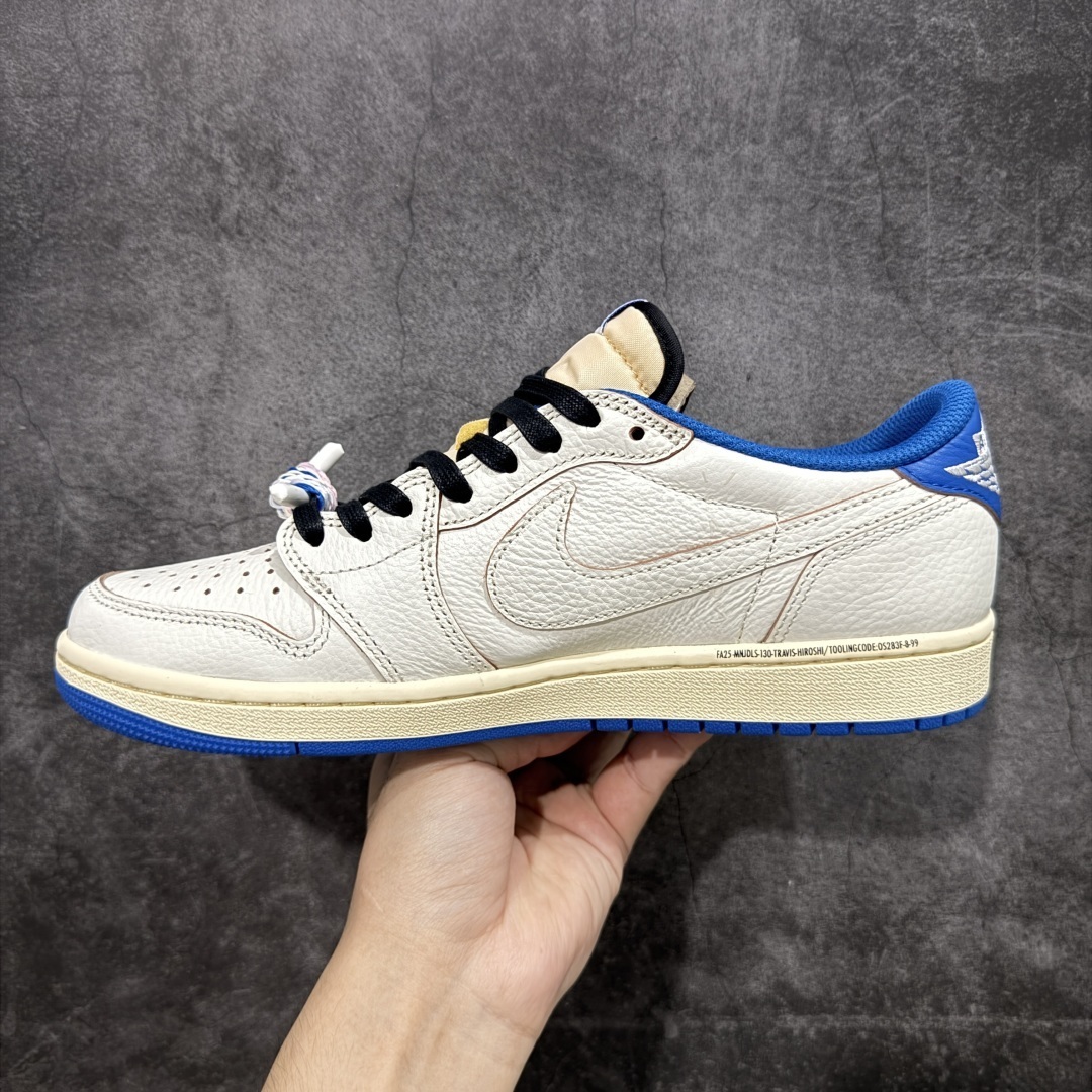 Jordan Sneakers SH528231