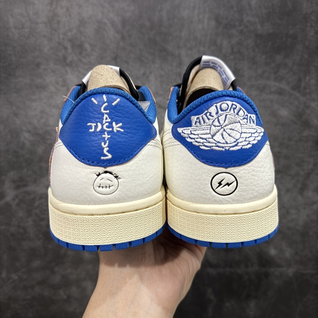 Jordan Sneakers SH528231