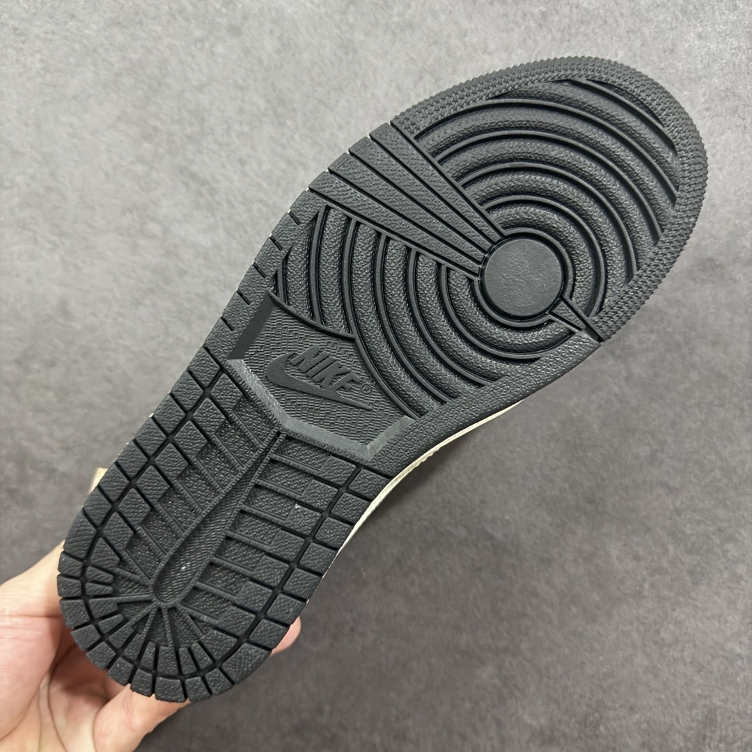 Jordan Sneakers SH528224
