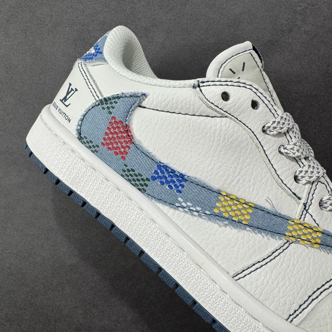 Jordan Sneakers SH528232
