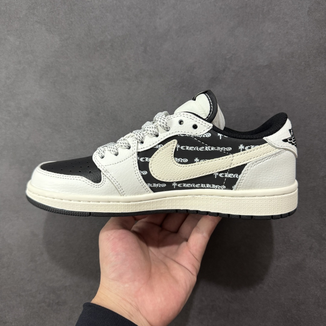 Jordan Sneakers SH528224