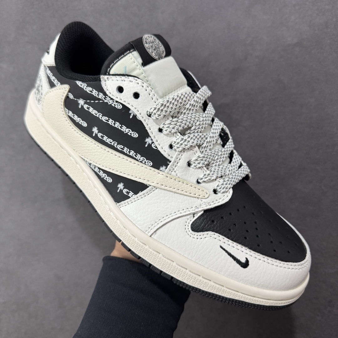 Jordan Sneakers SH528224
