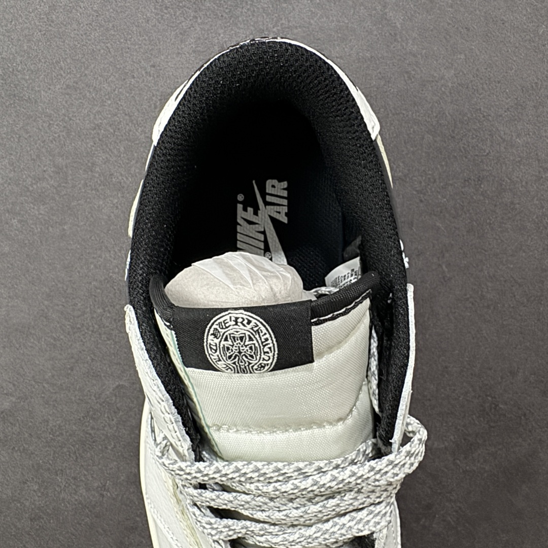 Jordan Sneakers SH528224