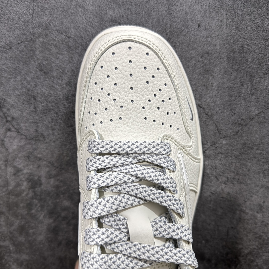 Jordan Sneakers SH528238