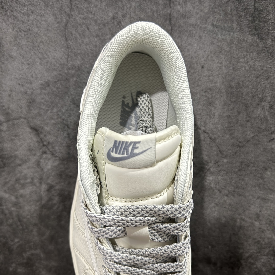 Jordan Sneakers SH528238