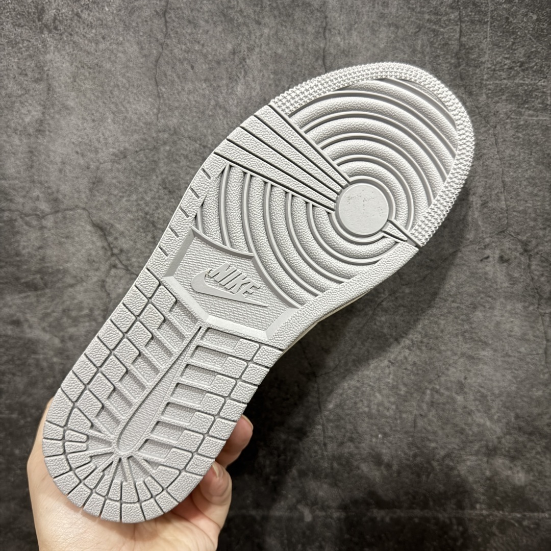 Jordan Sneakers SH528238