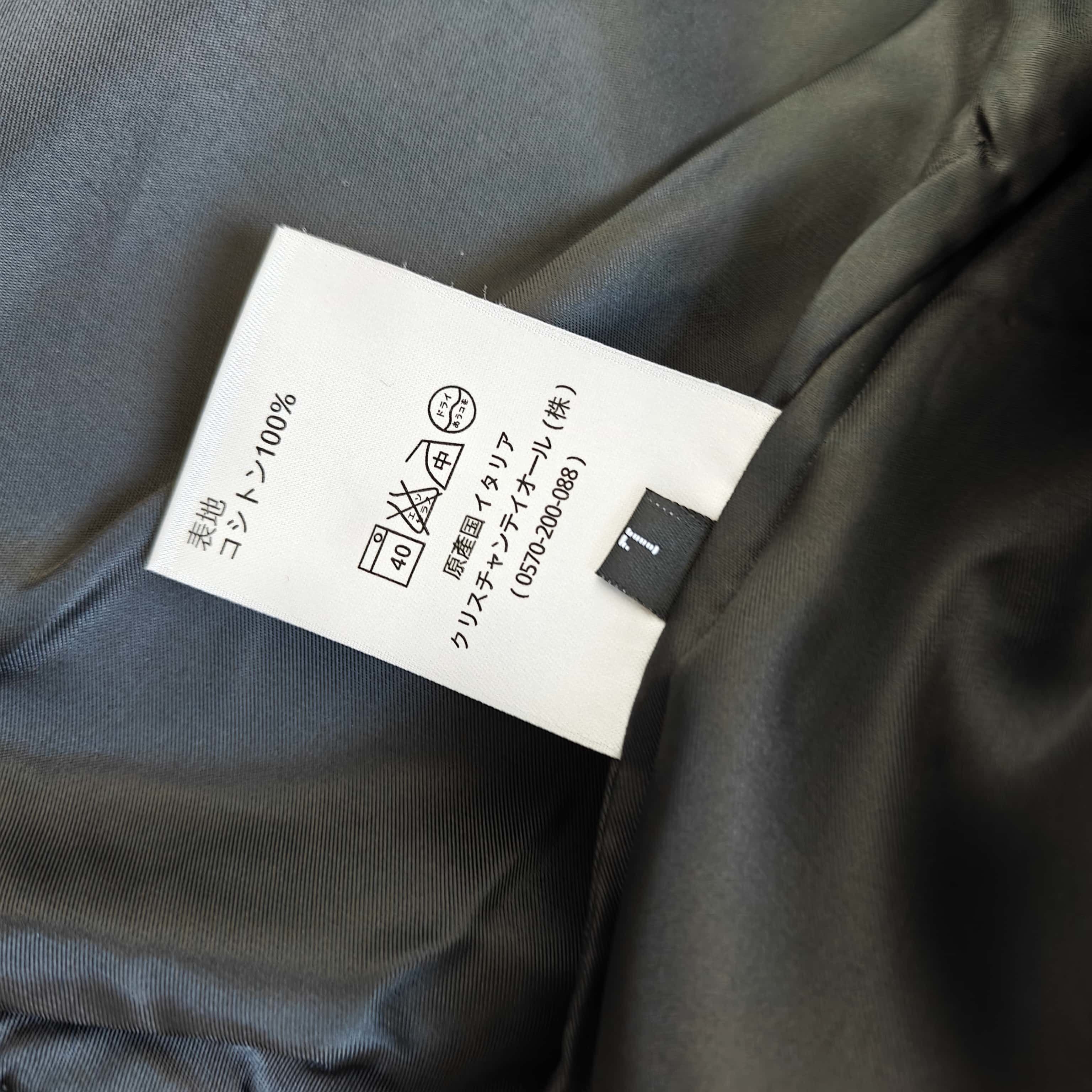黑色小标棒球服夹克外套 - 滴 528836（ZN）