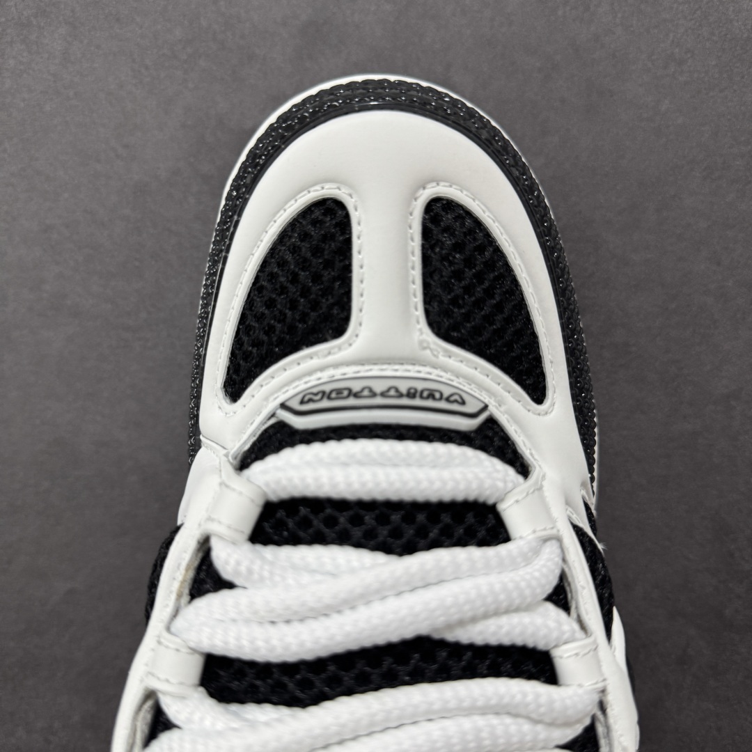 Louis Vuitton Sneakers SH528103
