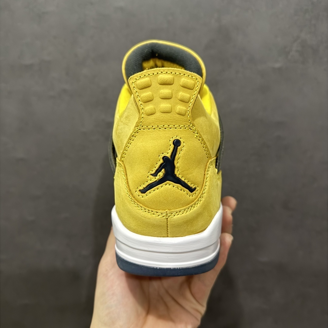 Jordan Sneakers SH528199