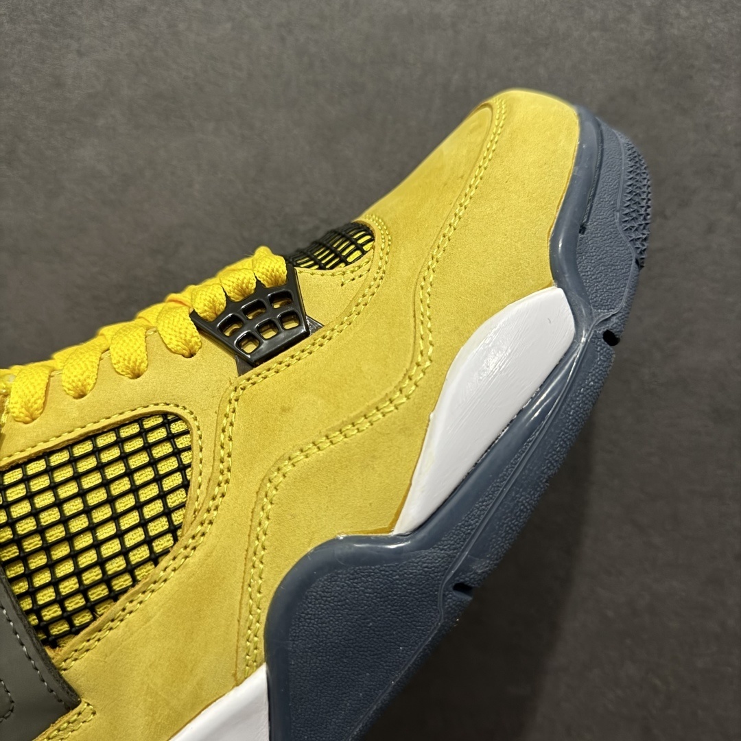 Jordan Sneakers SH528199
