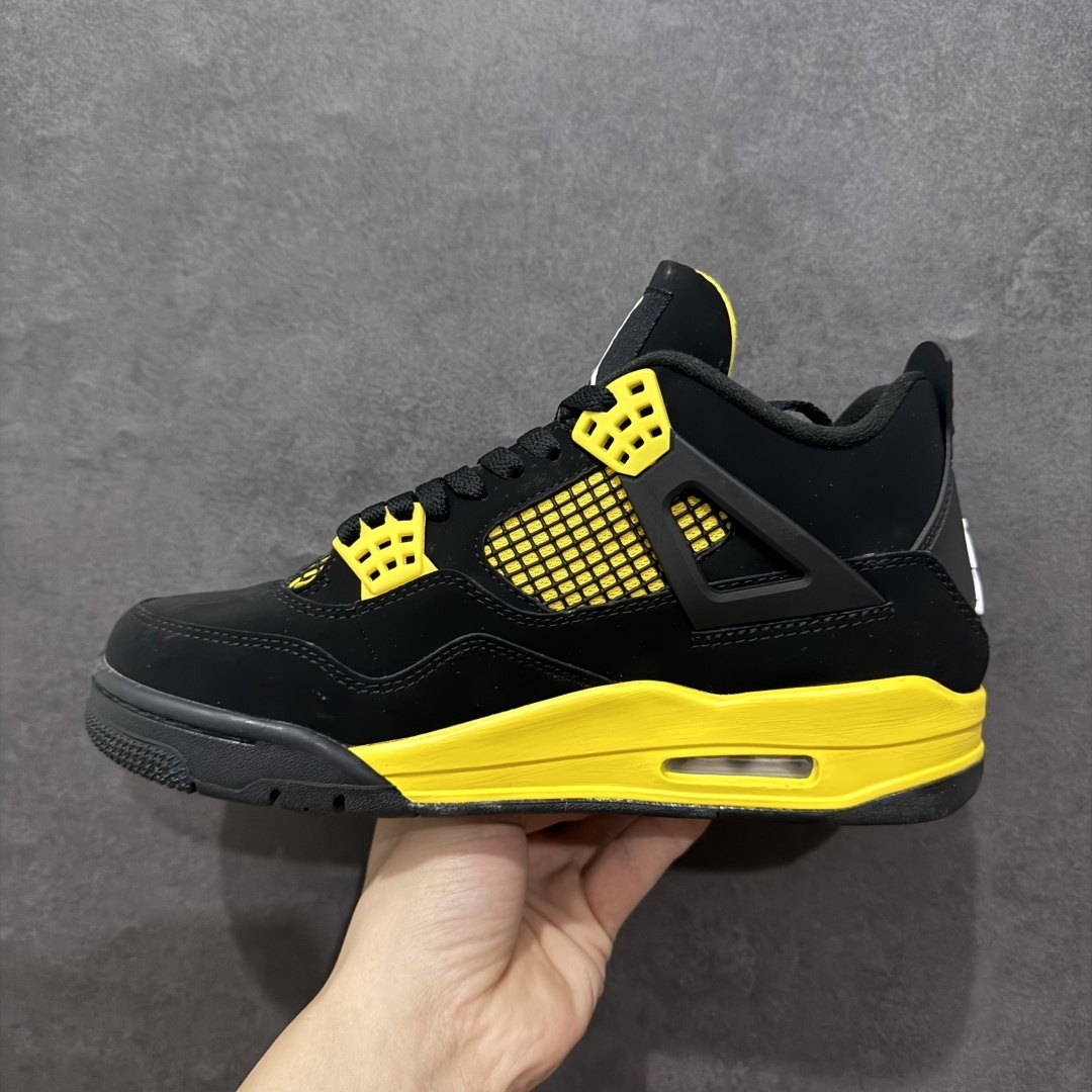 Jordan Sneakers SH528193