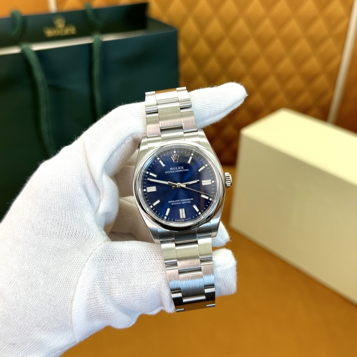 老表 m126000-0003