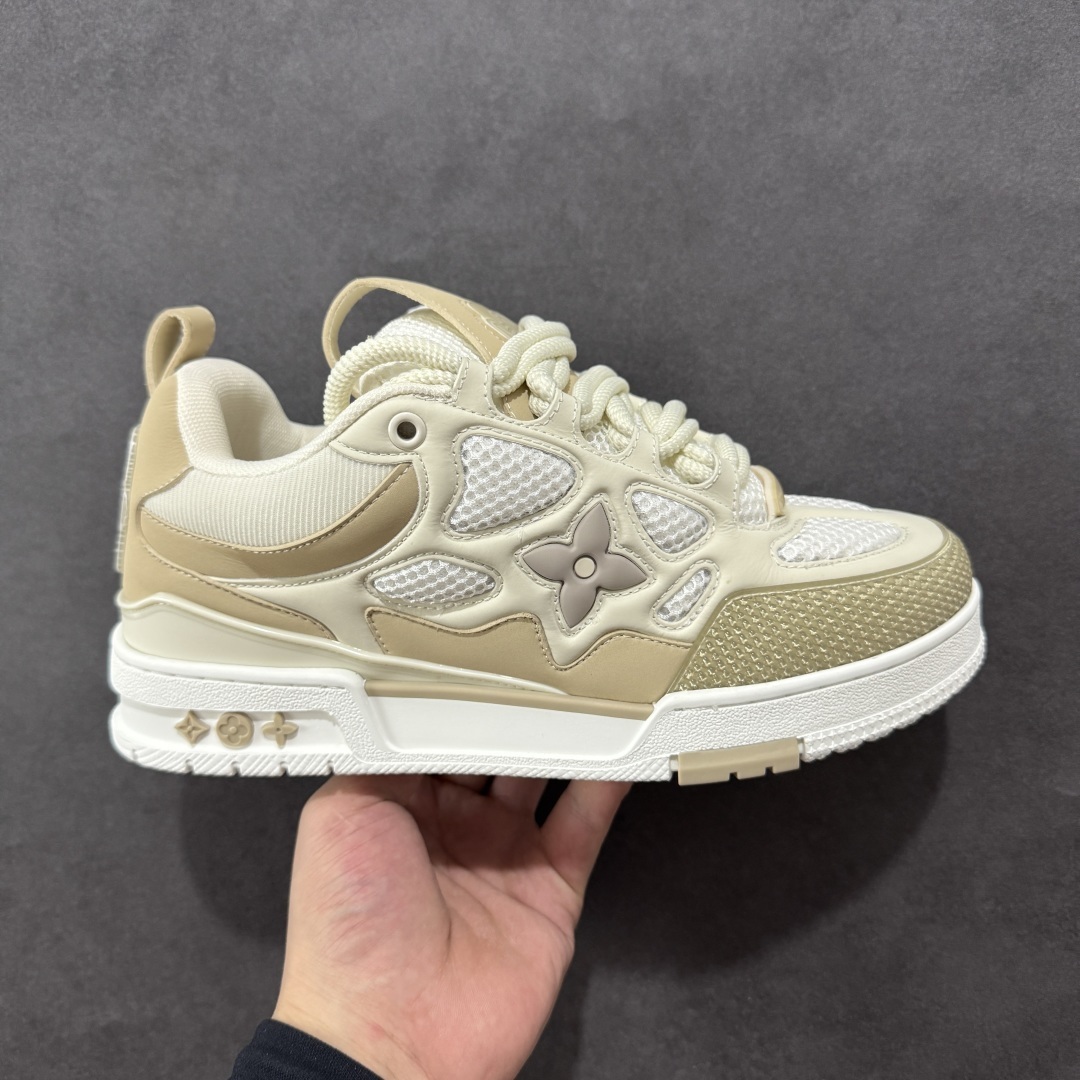 Louis Vuitton Sneakers SH528100