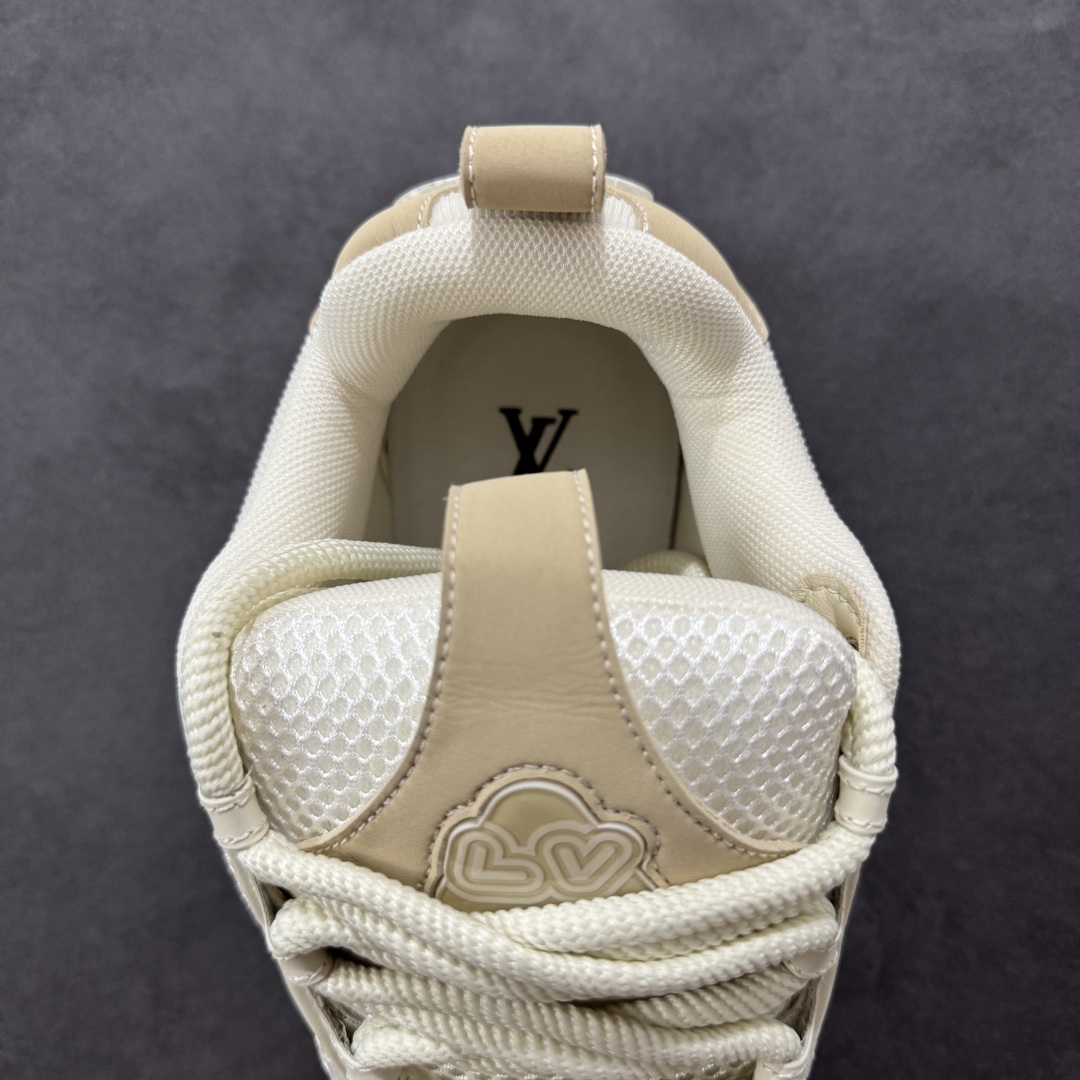 Louis Vuitton Sneakers SH528100