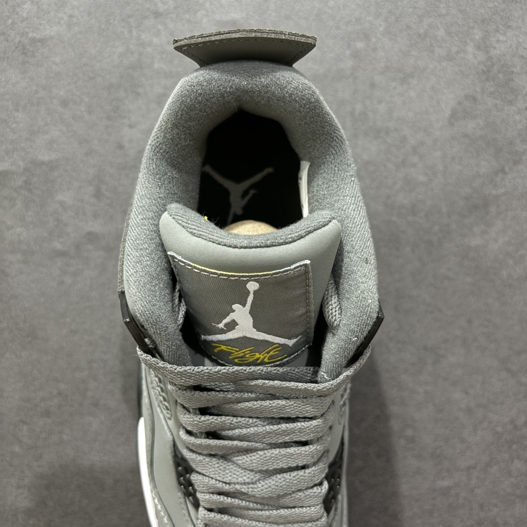 Jordan Sneakers SH528204