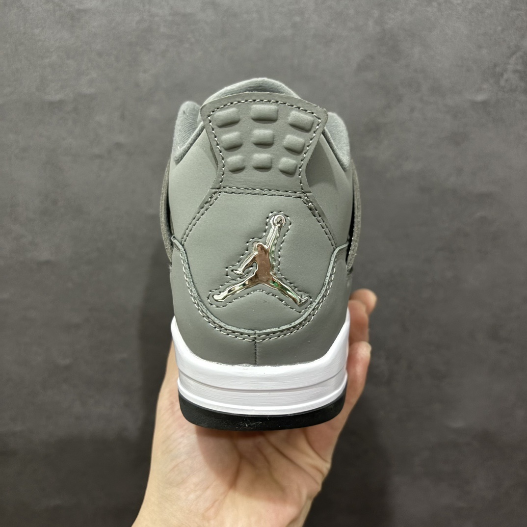 Jordan Sneakers SH528204