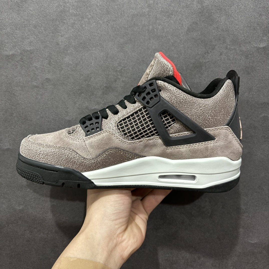 Jordan Sneakers SH528206